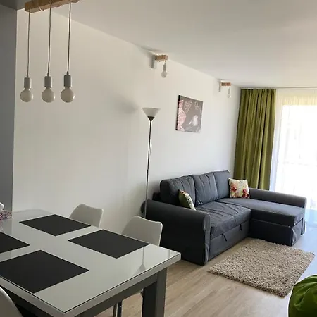 Bodza Apartment *
