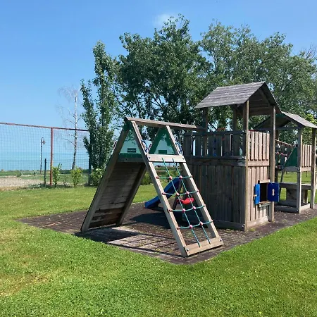 Bodza * שיופוק